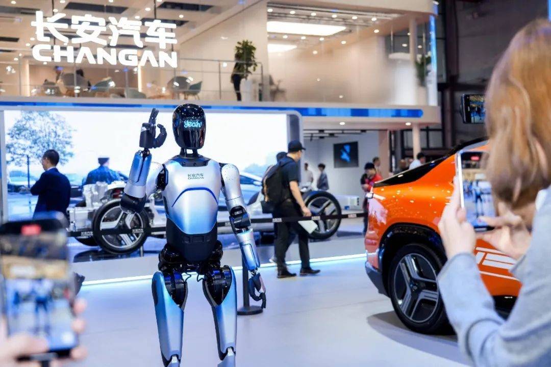 國家隊(duì)下場!長安升格新央企,中國汽車出海開啟“國家戰(zhàn)略”時(shí)代?