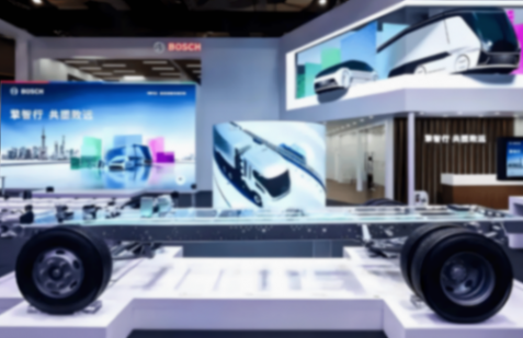 蔚來(lái)、小鵬狂撬墻腳!英偉達(dá)跌倒,車企全吃飽