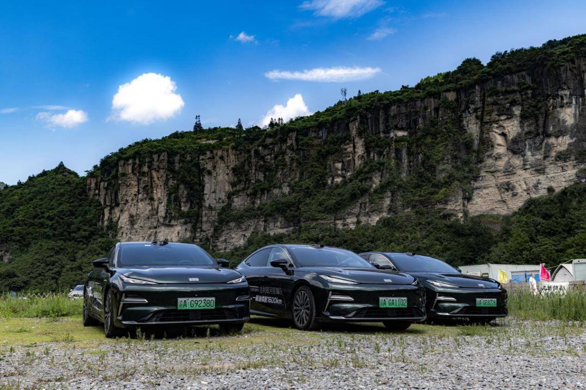 百萬銀河探釣川渝藏,星耀8以2.7L油耗解碼“全能務(wù)實(shí)”基因