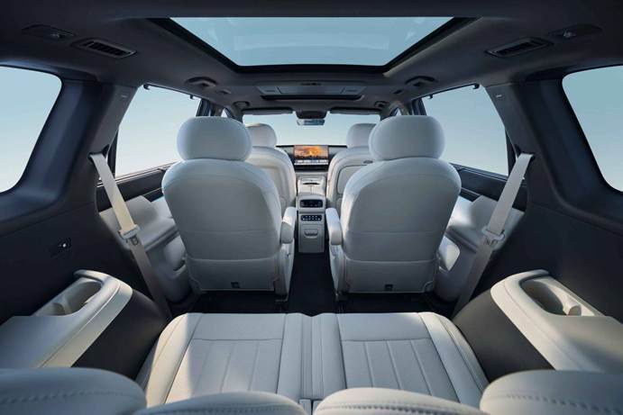 2026款東風(fēng)奕派eπ008煥新,17.36萬(wàn)元起