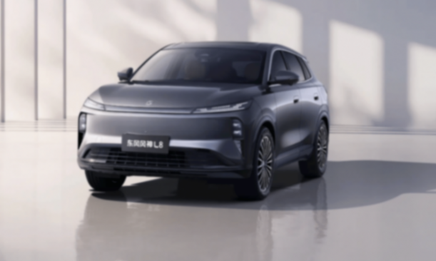 4擋混動還有冰箱彩電大沙發,12.99萬起的風神L8要革合資車的命?