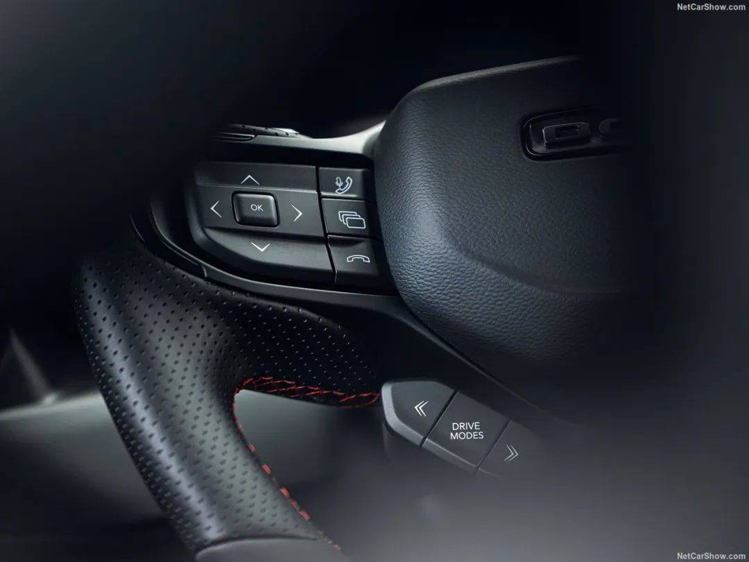 全新“技術(shù)流”四驅(qū)道奇Charger Scat Pack發(fā)布,雙渦輪直六替代V8,信仰沒(méi)了