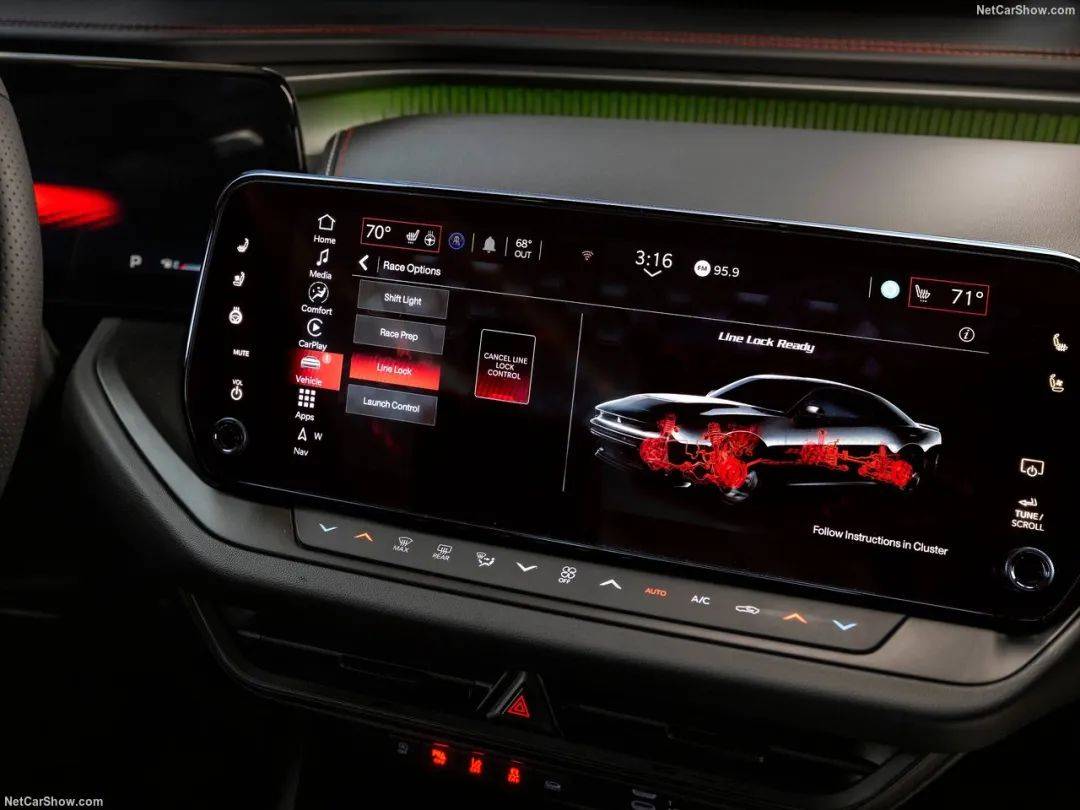 全新“技術(shù)流”四驅(qū)道奇Charger Scat Pack發(fā)布,雙渦輪直六替代V8,信仰沒(méi)了