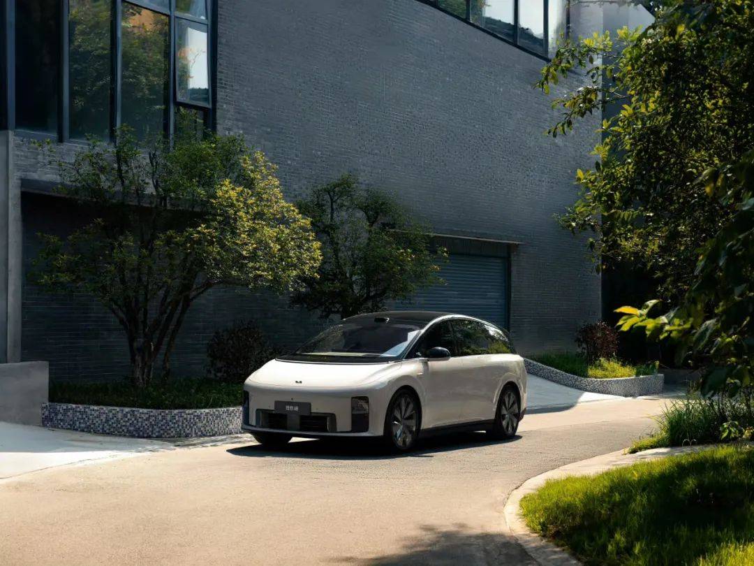 新勢力8月第2周銷量榜:全員下滑!小鵬超問界,理想跌至0.53萬