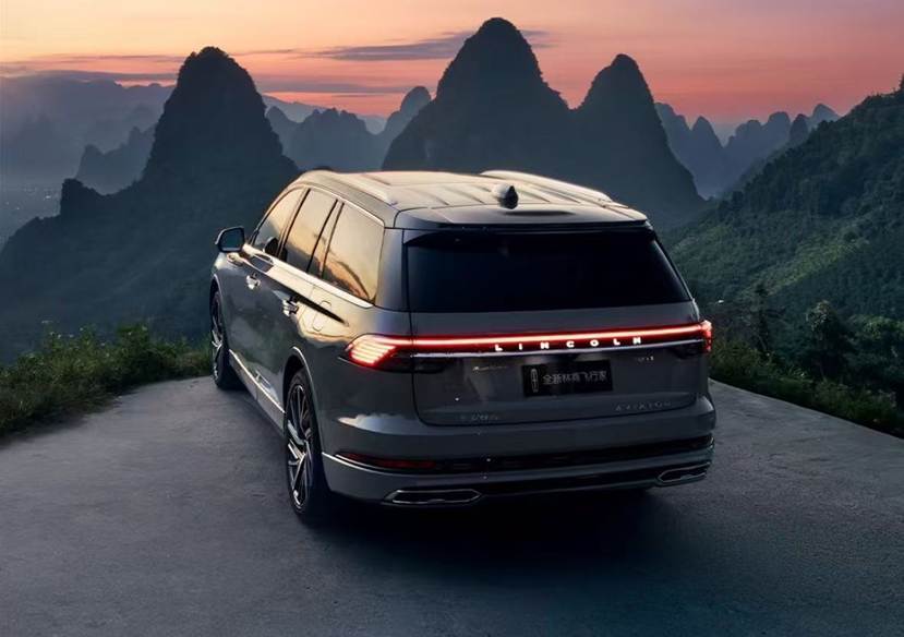 2025年7月該品牌銷量僅為2863輛,同比下滑34%,而今年1-7月累計銷量為15686輛,同比下滑42%