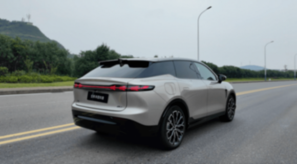 華為全家桶配齊,空間堪比大型SUV,全新知音賣貴了嗎?