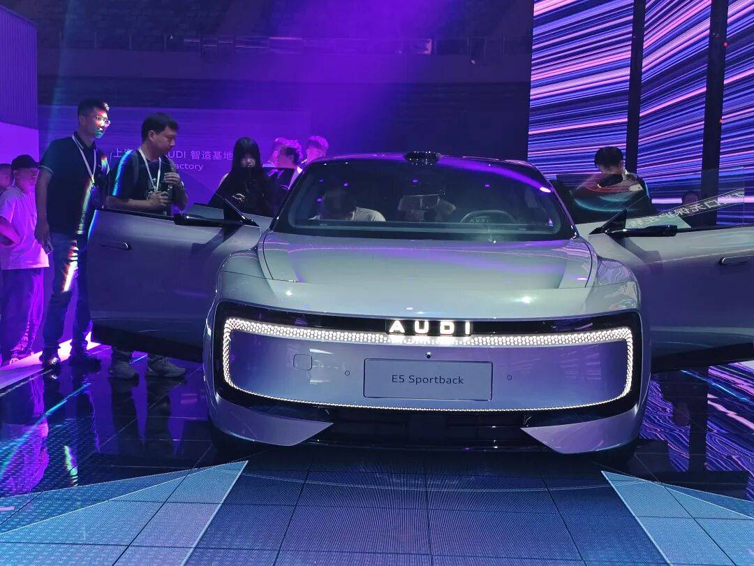 如果豪華電動有定義,那一定是China-co-created!