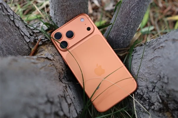 李楠建議安卓廠商不要去搞iPhone 17 Pro Max:有兩大原因 李楠建議安卓廠商不要去搞iPhone 17 Pro Max:有兩大原因